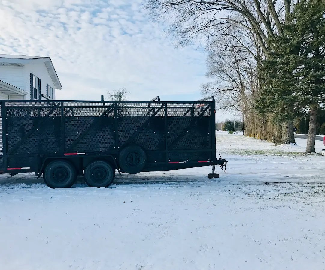 8 Yard Dumpster Rental in Thiensville, WI